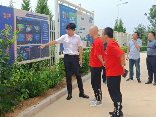 ���BMK��������ȴ��B�}�����пع����޹�˾����Я������_����